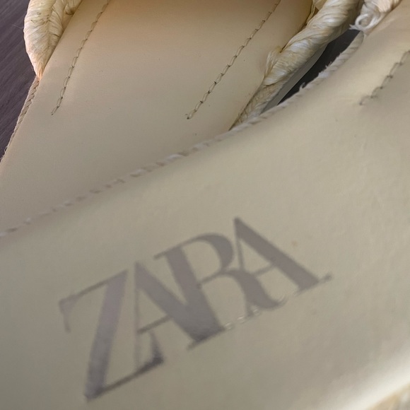Zara Sandals - Picture 3 of 4